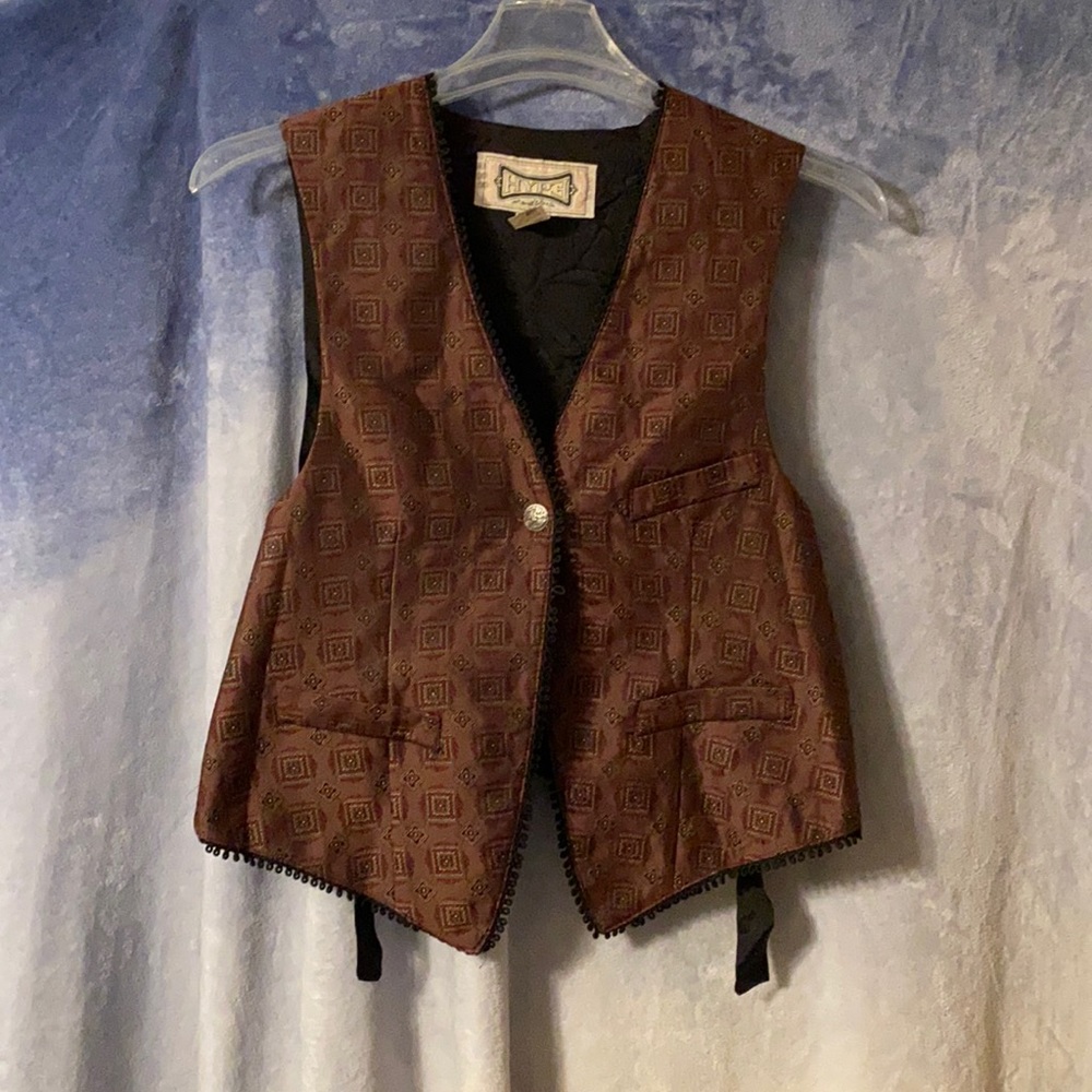 Vests all around